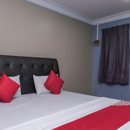 קואלה רומפין Oyo 90015 Indah Chalet מראה חיצוני תמונה