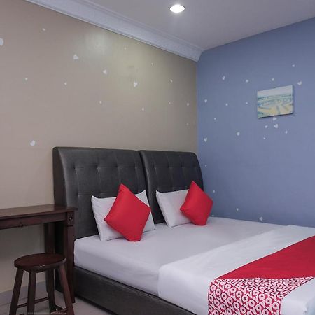 קואלה רומפין Oyo 90015 Indah Chalet מראה חיצוני תמונה