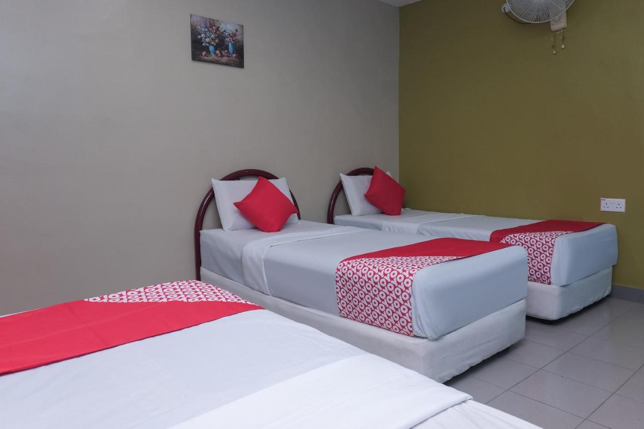 קואלה רומפין Oyo 90015 Indah Chalet מראה חיצוני תמונה